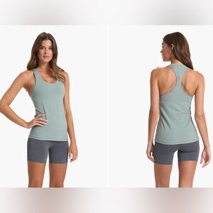 Vuori Lux Performance Tank